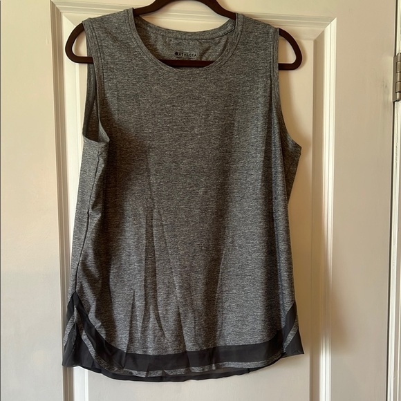 Athleta Cadence Tank Top In Gray Heather Mesh Rounded Hem Gym Running​ - Picture 2 of 5